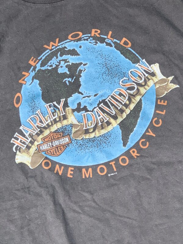 Vintage 1996 Harley-Davidson T-Shirt One World - Image 2