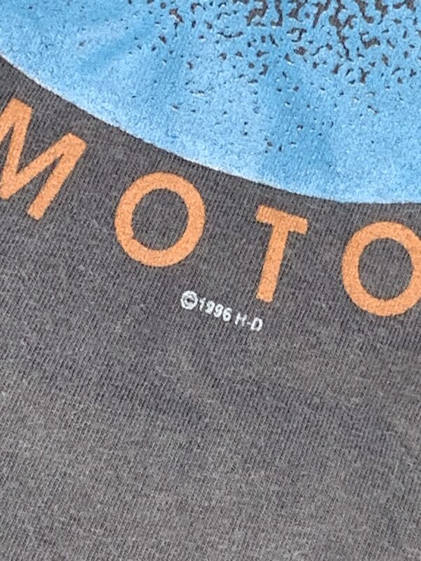 Vintage 1996 Harley-Davidson T-Shirt One World - Image 3